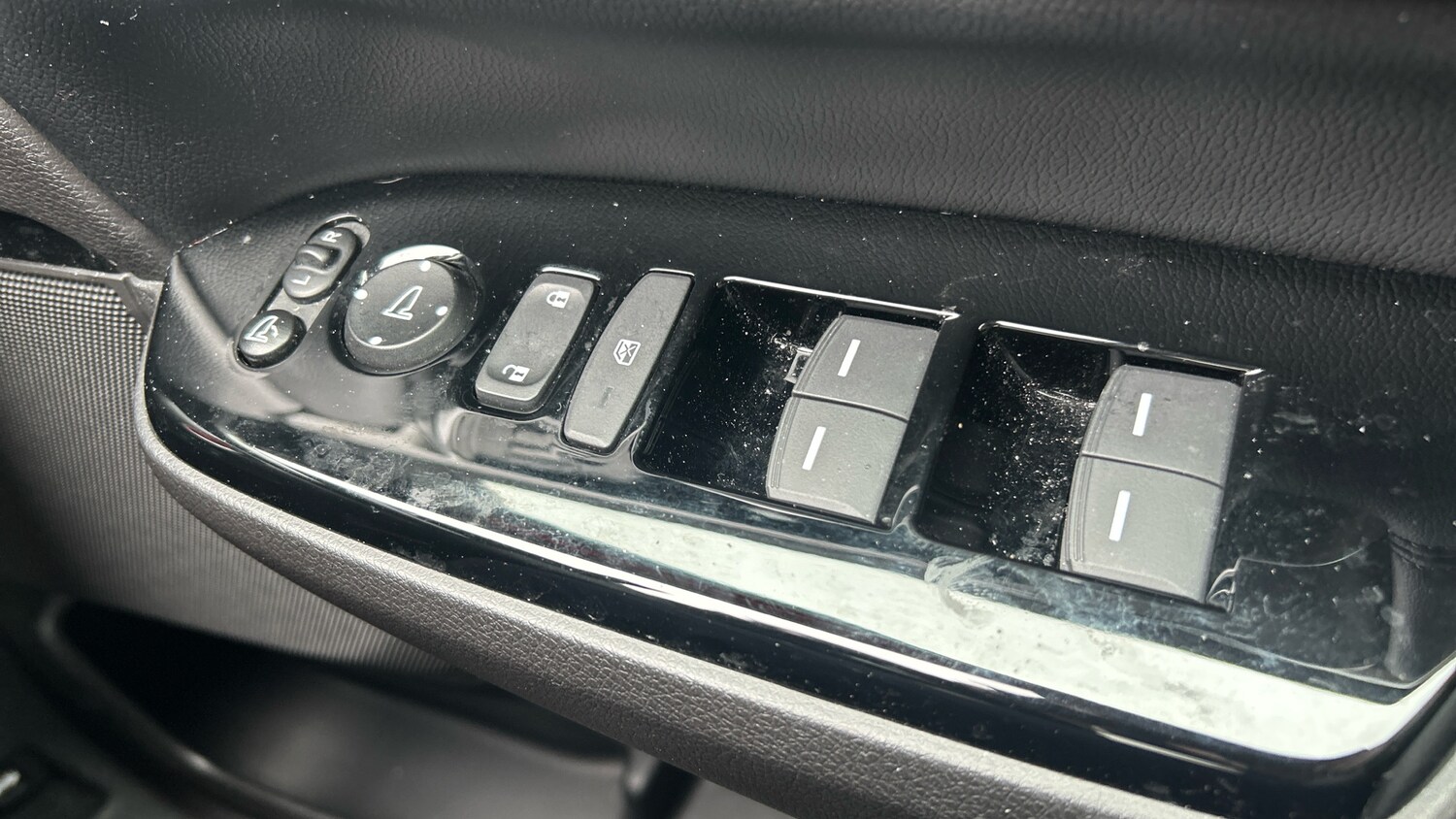 Used Honda CR-V 2023 for sale - 78152892: Photo 30