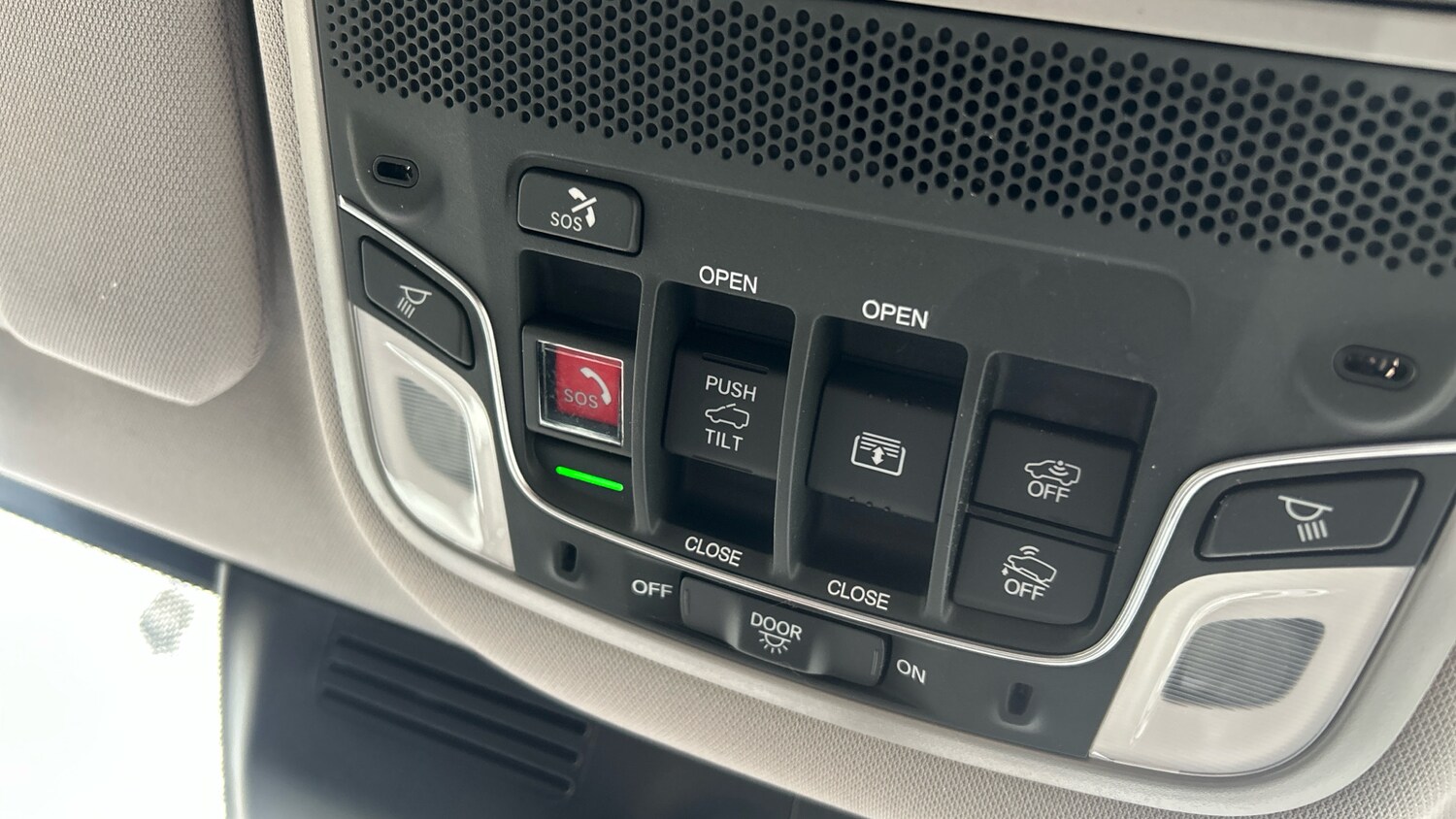 Used Honda CR-V 2023 for sale - 78152892: Photo 31