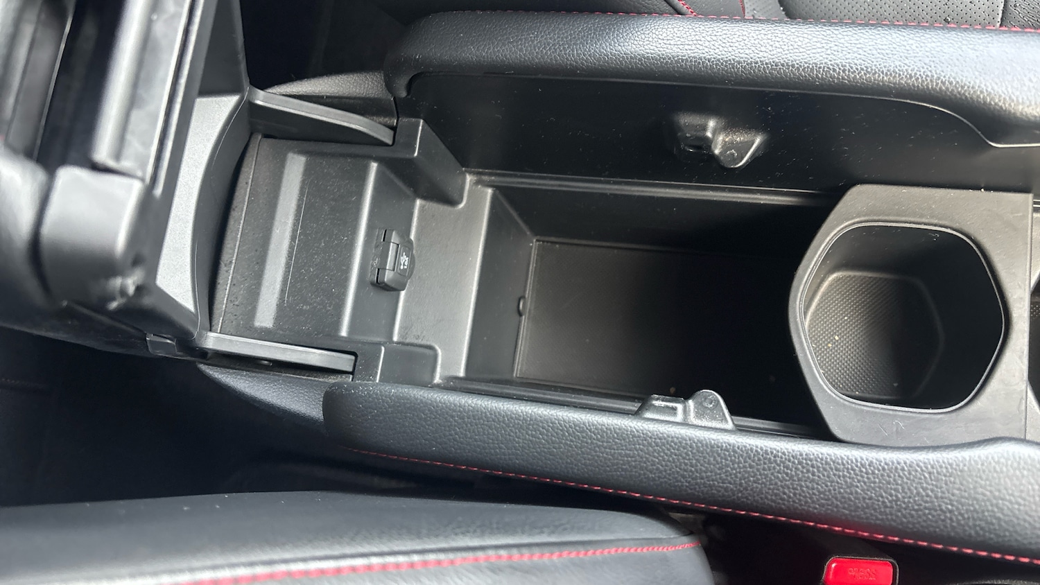 Used Honda Civic 2019 for sale - 76907673: Photo 29