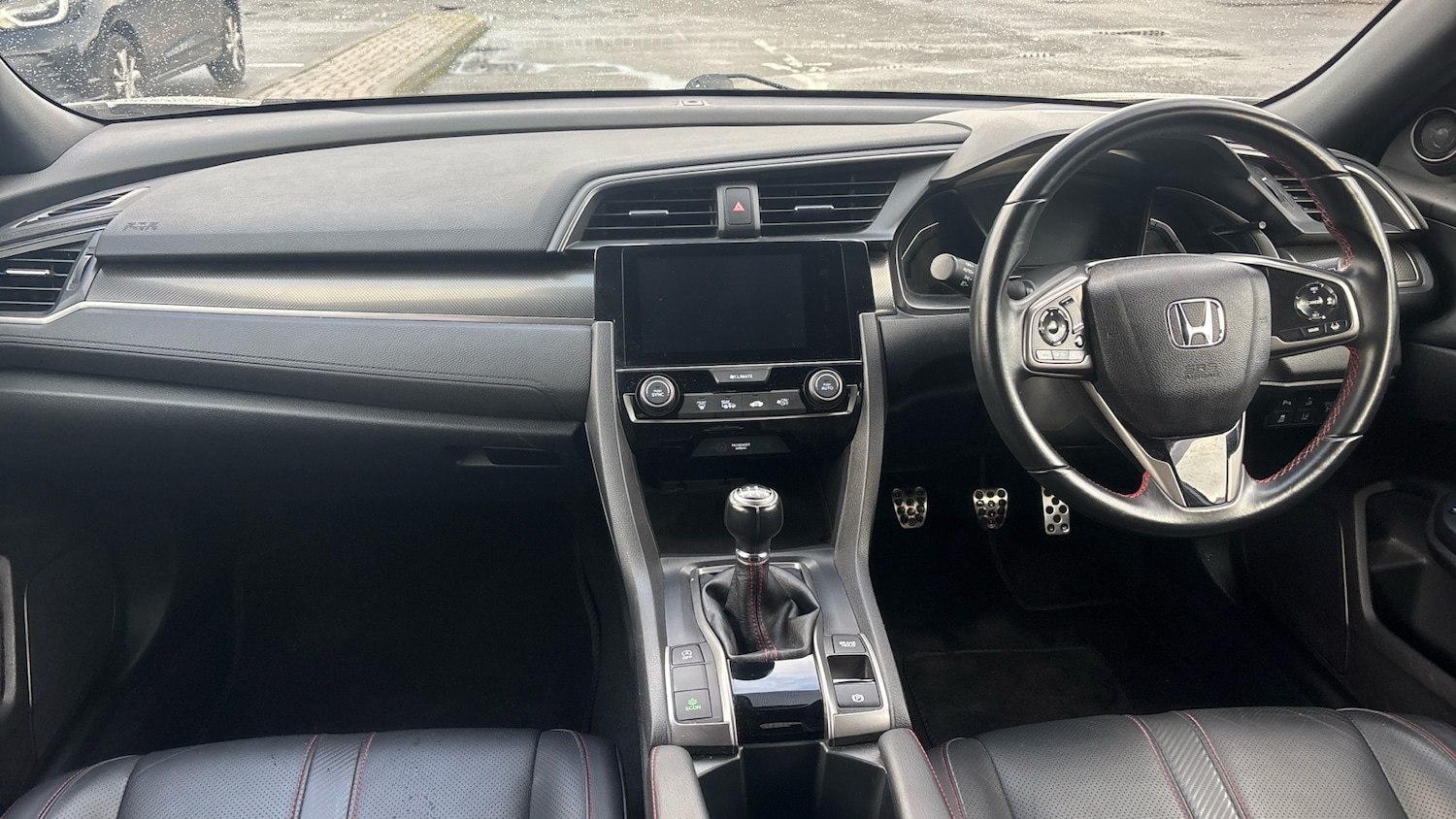 Used Honda Civic 2019 for sale - 76907673: Photo 4