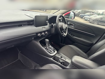 Used Honda HR-V 2024 for sale - 77592643: Photo