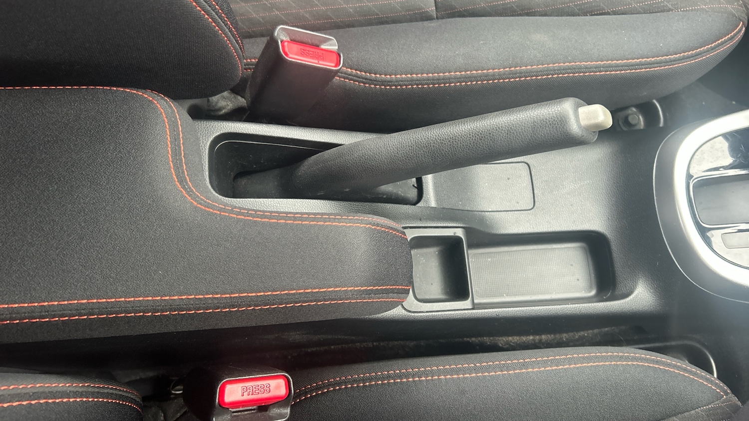 Used Honda Jazz 2018 for sale - 76322494: Photo 30