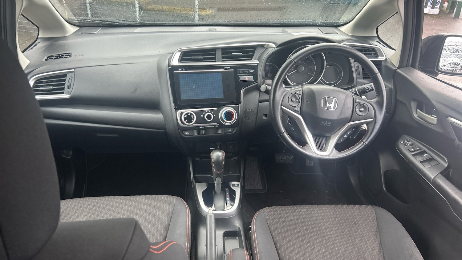 Used Honda Jazz 2018 for sale - 76322494: Photo 4