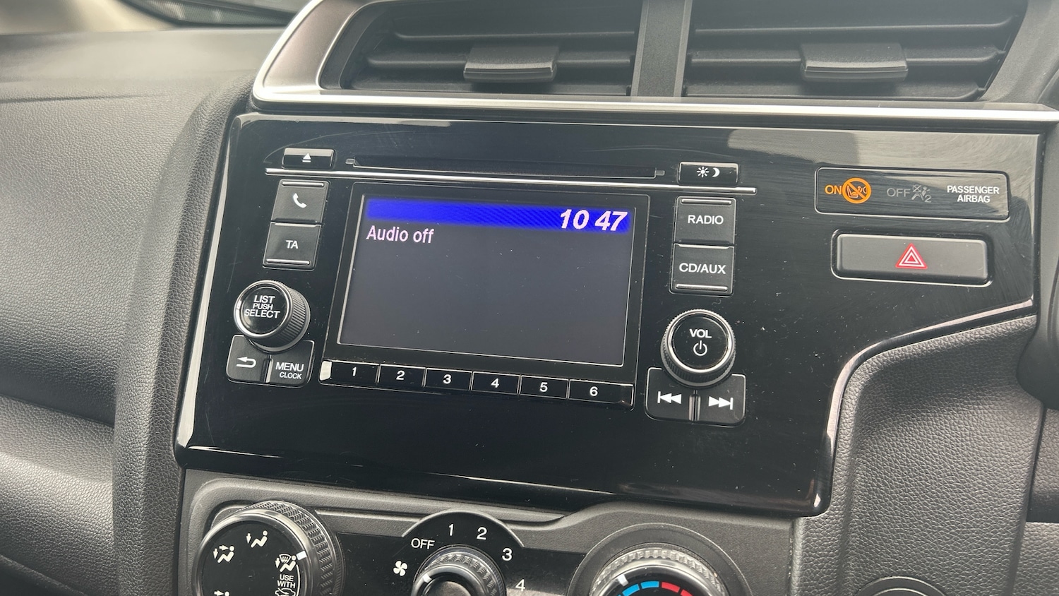 Used Honda Jazz 2018 for sale - 76131183: Photo 19