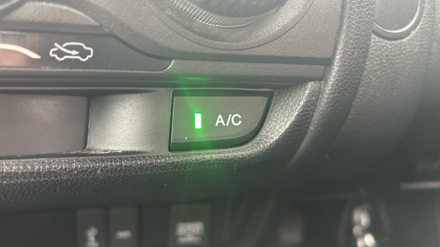 Used Honda Jazz 2018 for sale - 76131183: Photo 23
