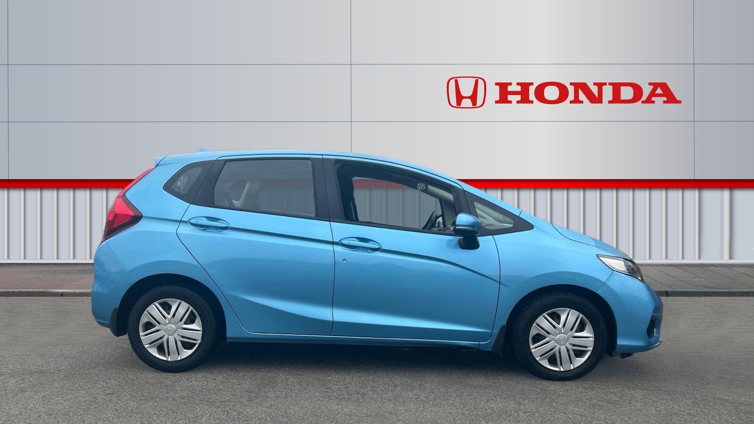 Used Honda Jazz 2018 for sale - 76131183: Photo 5