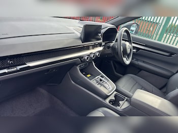 Used Honda CR-V 2025 for sale - 76146529: Photo 2