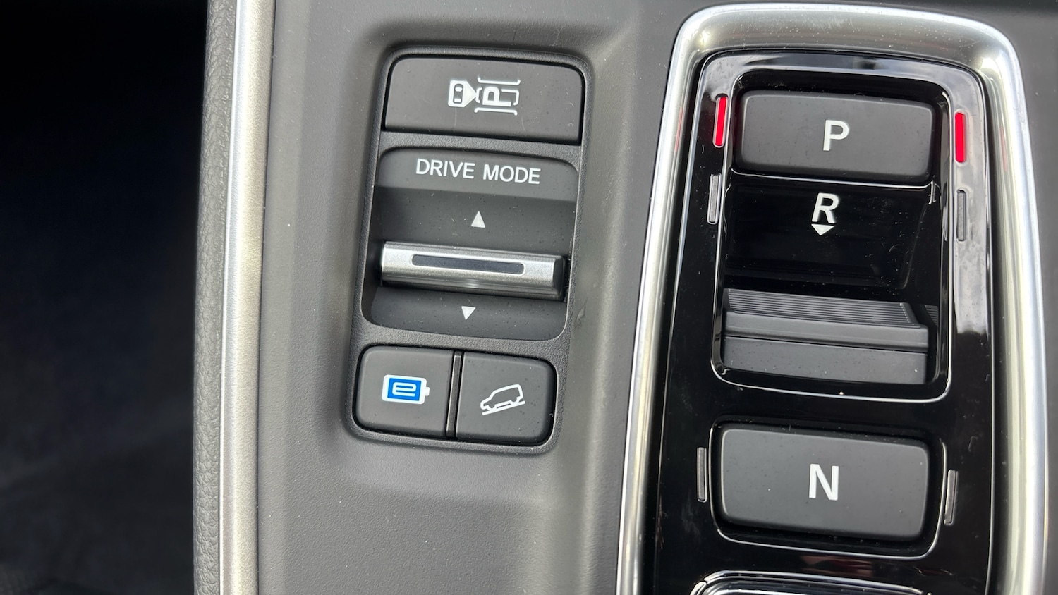 Used Honda CR-V 2025 for sale - 76146529: Photo 30