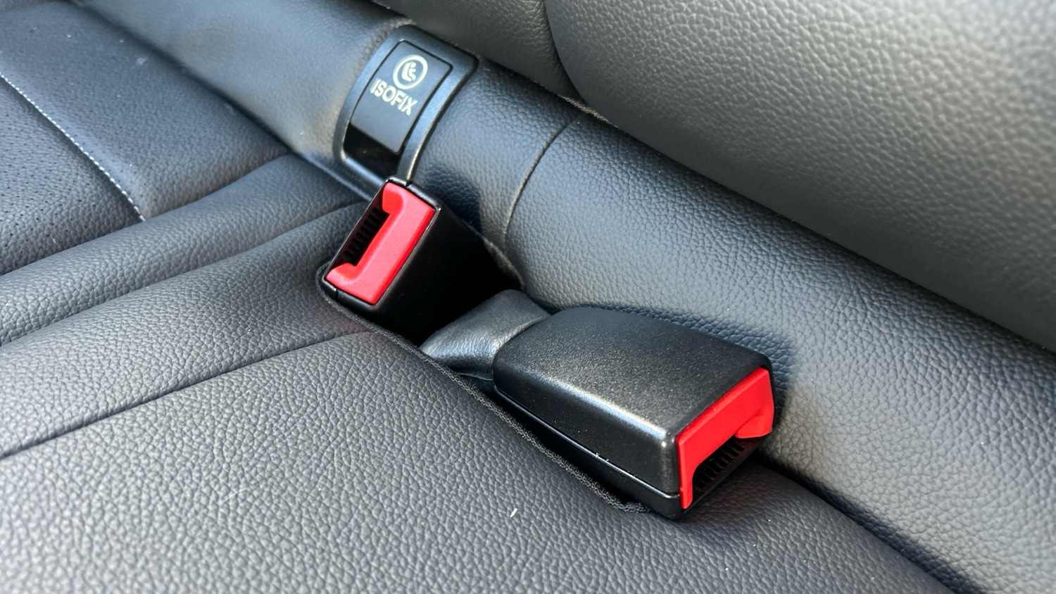 Used Mercedes-Benz C Class 2015 for sale - 77851193: Photo 17