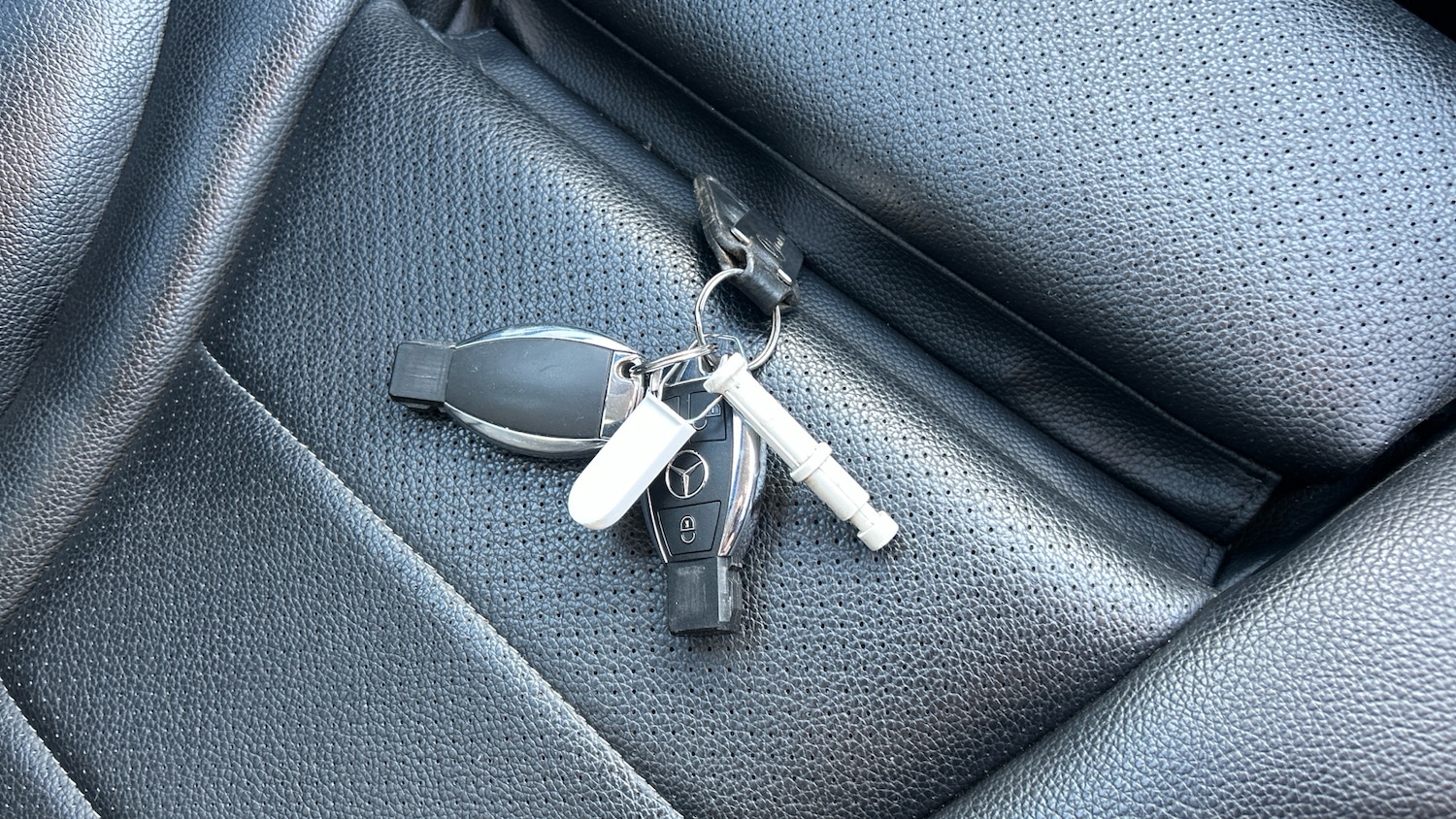 Used Mercedes-Benz C Class 2015 for sale - 77851193: Photo 20