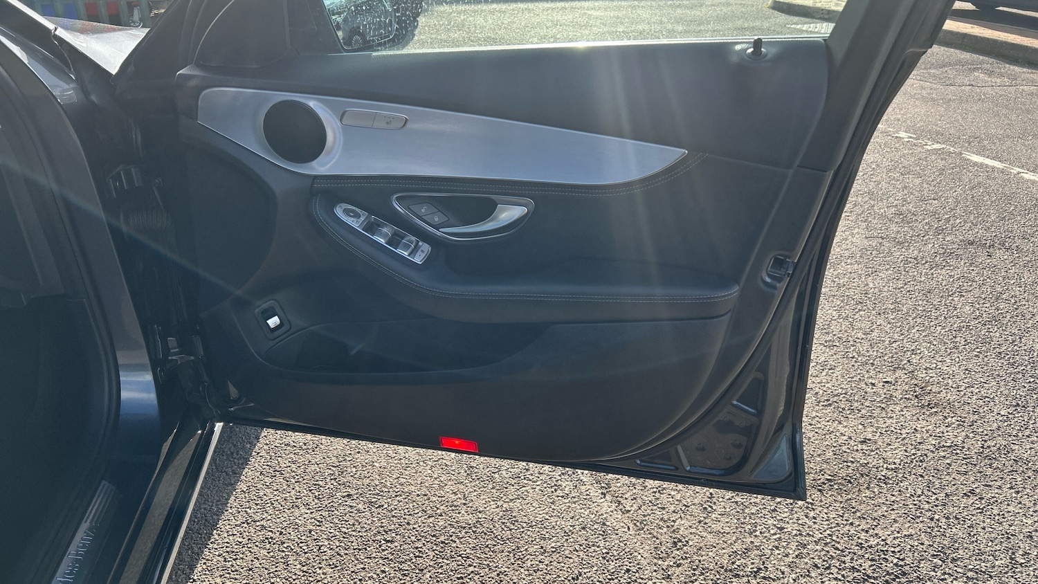 Used Mercedes-Benz C Class 2015 for sale - 77851193: Photo 36