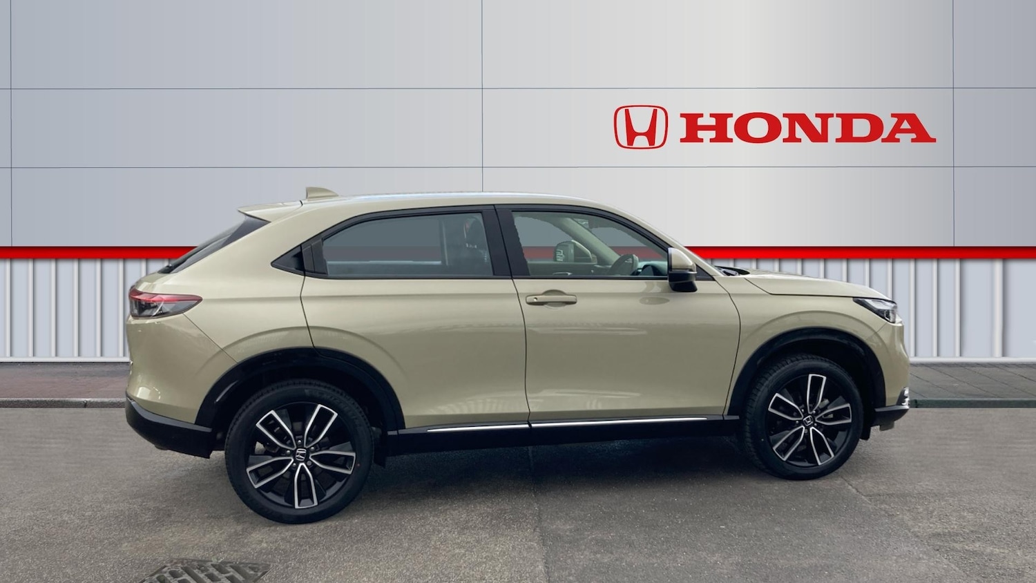 Used Honda HR-V 2023 for sale - 77988970: Photo 5