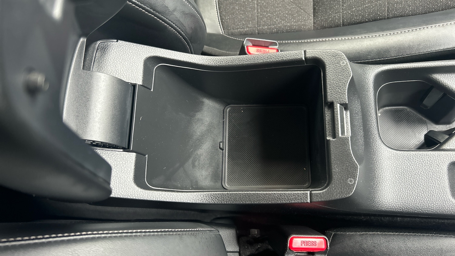 Used Honda HR-V 2022 for sale - 76608597: Photo 30