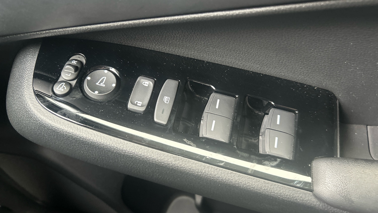 Used Honda HR-V 2024 for sale - 78004266: Photo 38