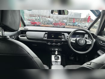 Used Honda Jazz 2021 for sale - 76957379: Photo