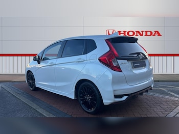Used Honda Jazz 2018 for sale - 77045556: Photo