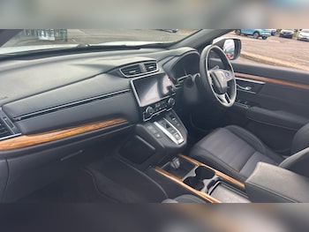 Used Honda CR-V 2019 for sale - 75995069: Photo 2