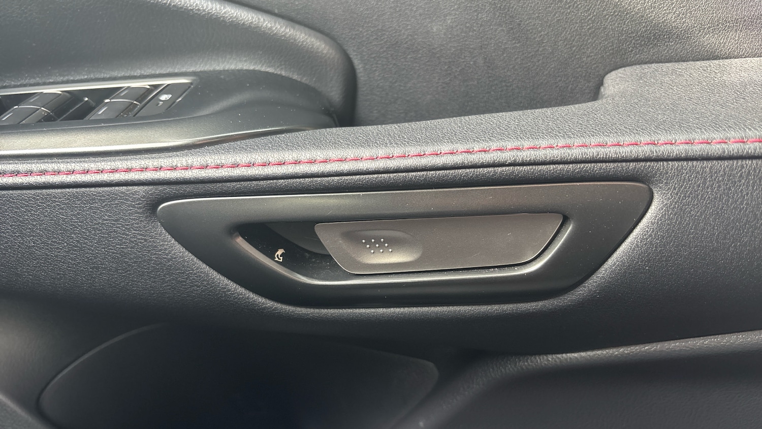 Used Lexus LBX 2024 for sale - 77988976: Photo 25