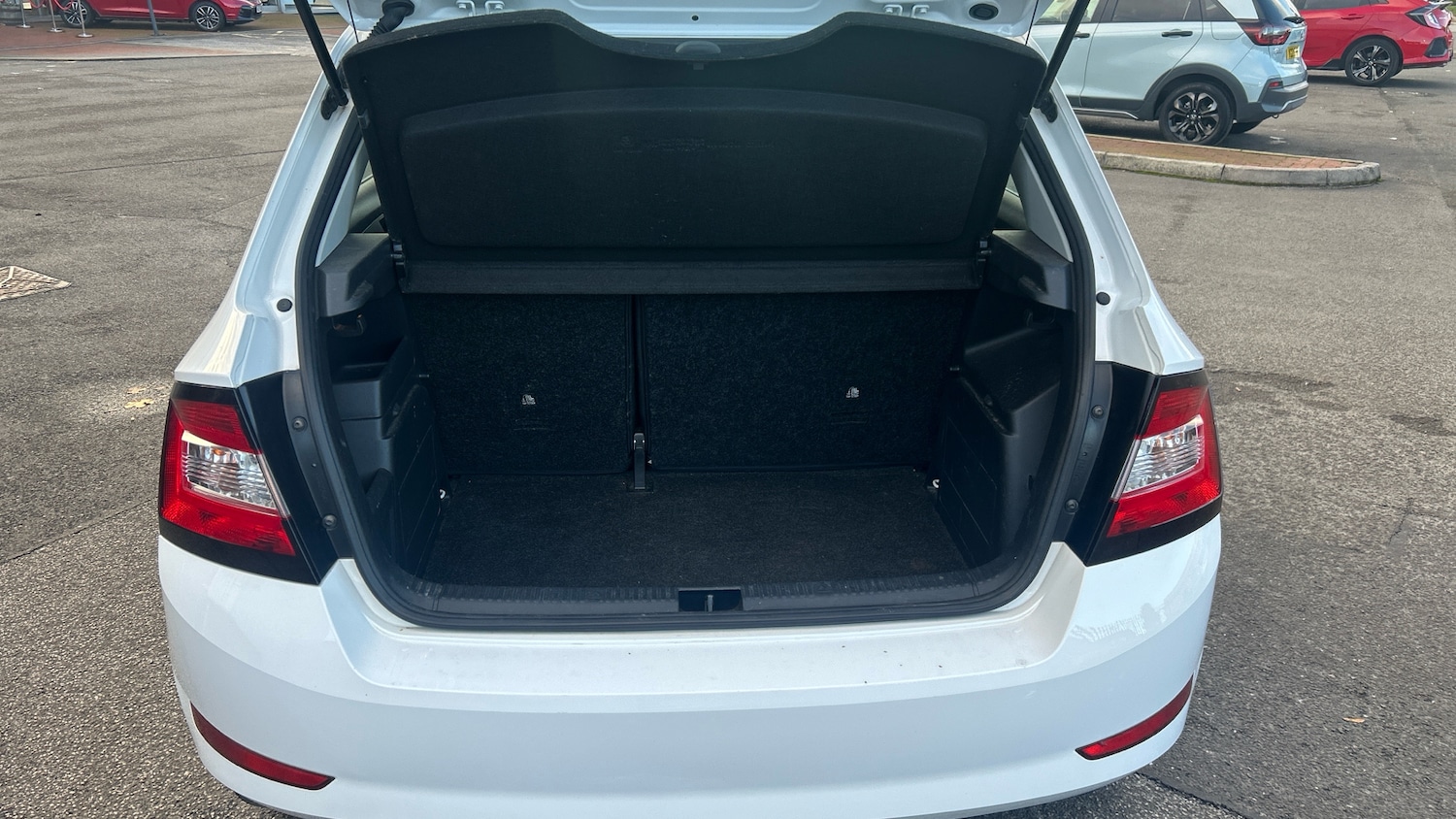 Used Skoda Fabia 2019 for sale - 76352924: Photo 4