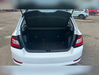 Used Skoda Fabia 2019 for sale - 76352924: Photo