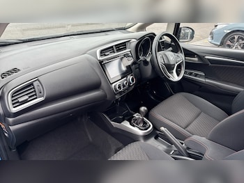 Used Honda Jazz 2018 for sale - 77011865: Photo