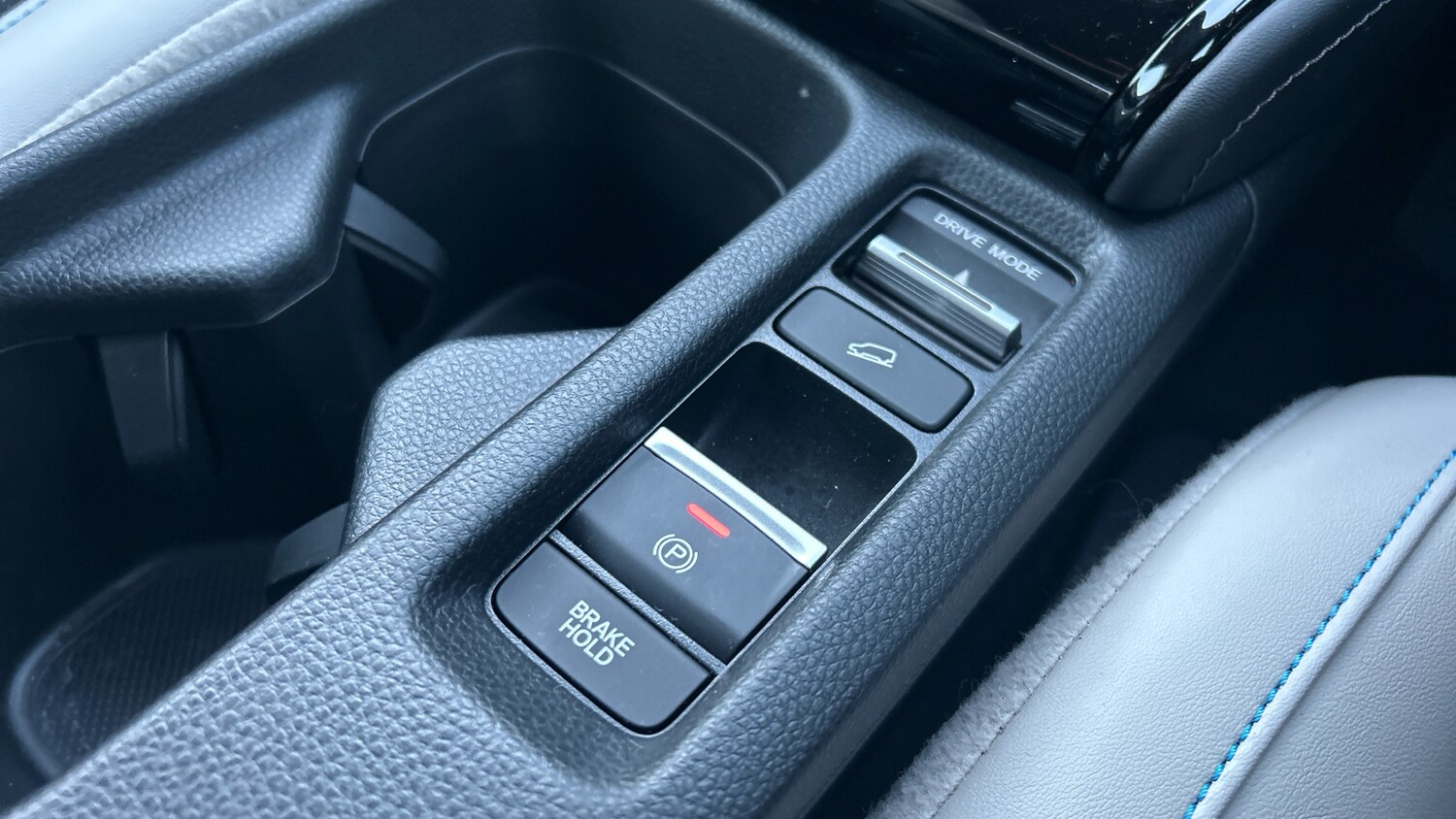 Used Honda HR-V 2025 for sale - 77873189: Photo 30