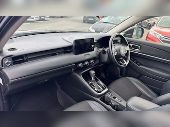 Used Honda HR-V 2022 for sale - 76206504: Photo 2
