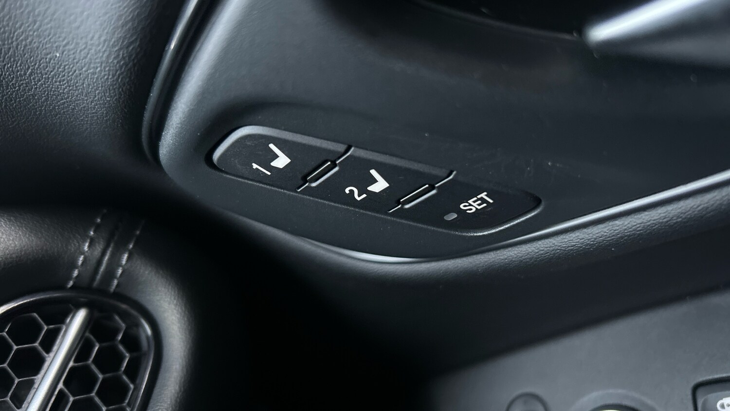 Used Honda ZR-V 2025 for sale - 77650149: Photo 28