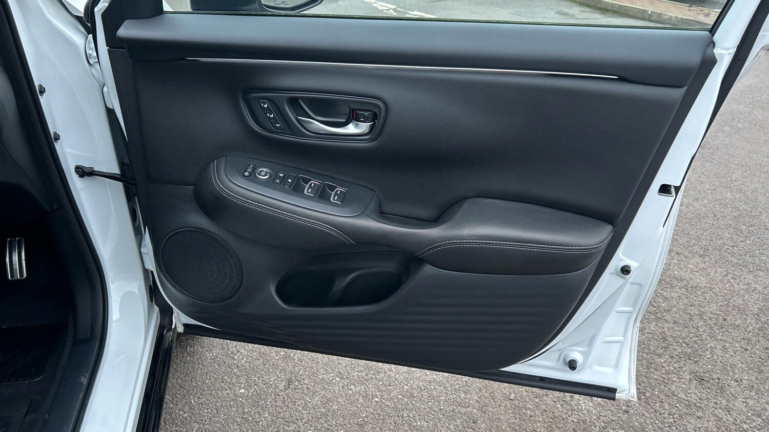 Used Honda ZR-V 2025 for sale - 77650149: Photo 32