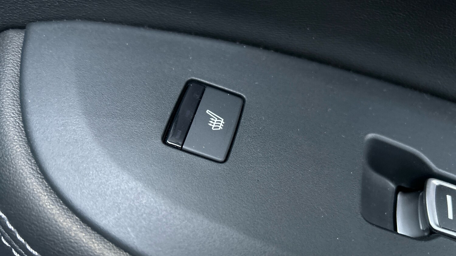 Used Honda ZR-V 2025 for sale - 77650149: Photo 34