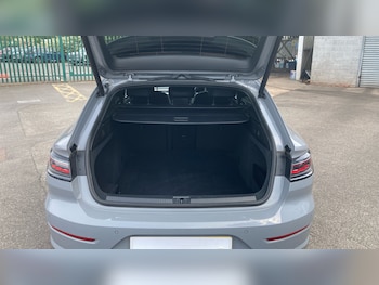 Used Volkswagen Arteon 2023 for sale - 78510507: Photo
