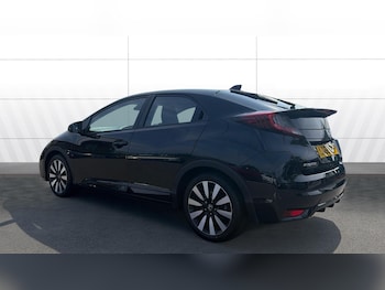 Used Honda Civic 2016 for sale - 79177460: Photo
