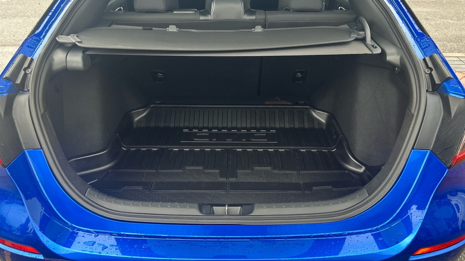 Vehicle 33
