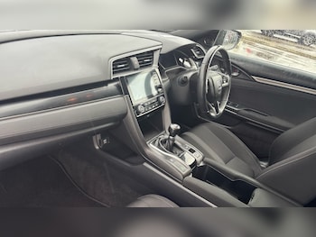 Used Honda Civic 2021 for sale - 76749820: Photo