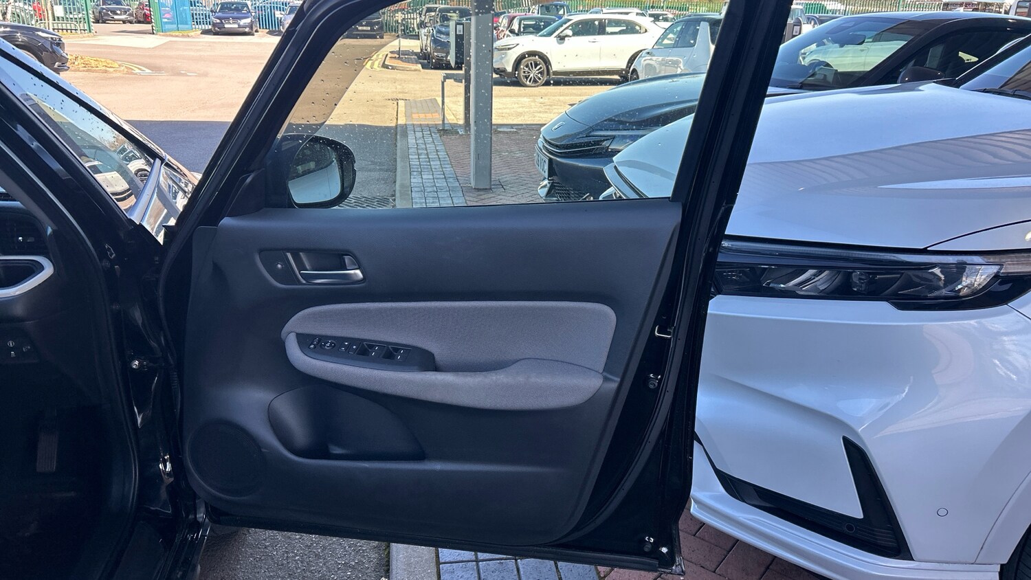 Used Honda Jazz 2022 for sale - 78028440: Photo 28