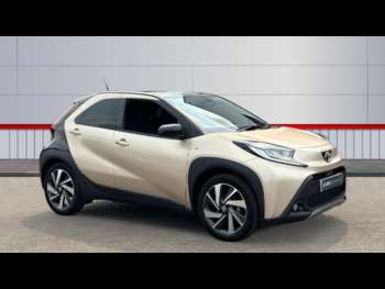 2024 (74) - 1.0 VVT-i Exclusive 5dr Petrol Hatchback