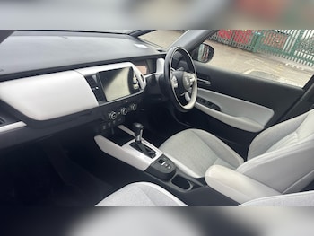 Used Honda Jazz 2021 for sale - 76860203: Photo