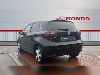 Used Honda Jazz 2021 for sale - 76860203: Photo