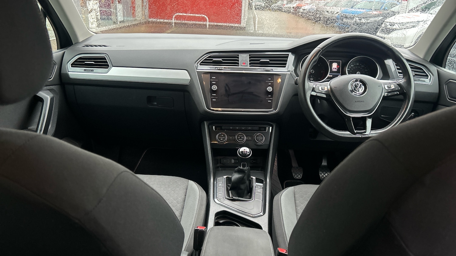 Used Volkswagen Tiguan 2018 for sale - 76541691: Photo 10