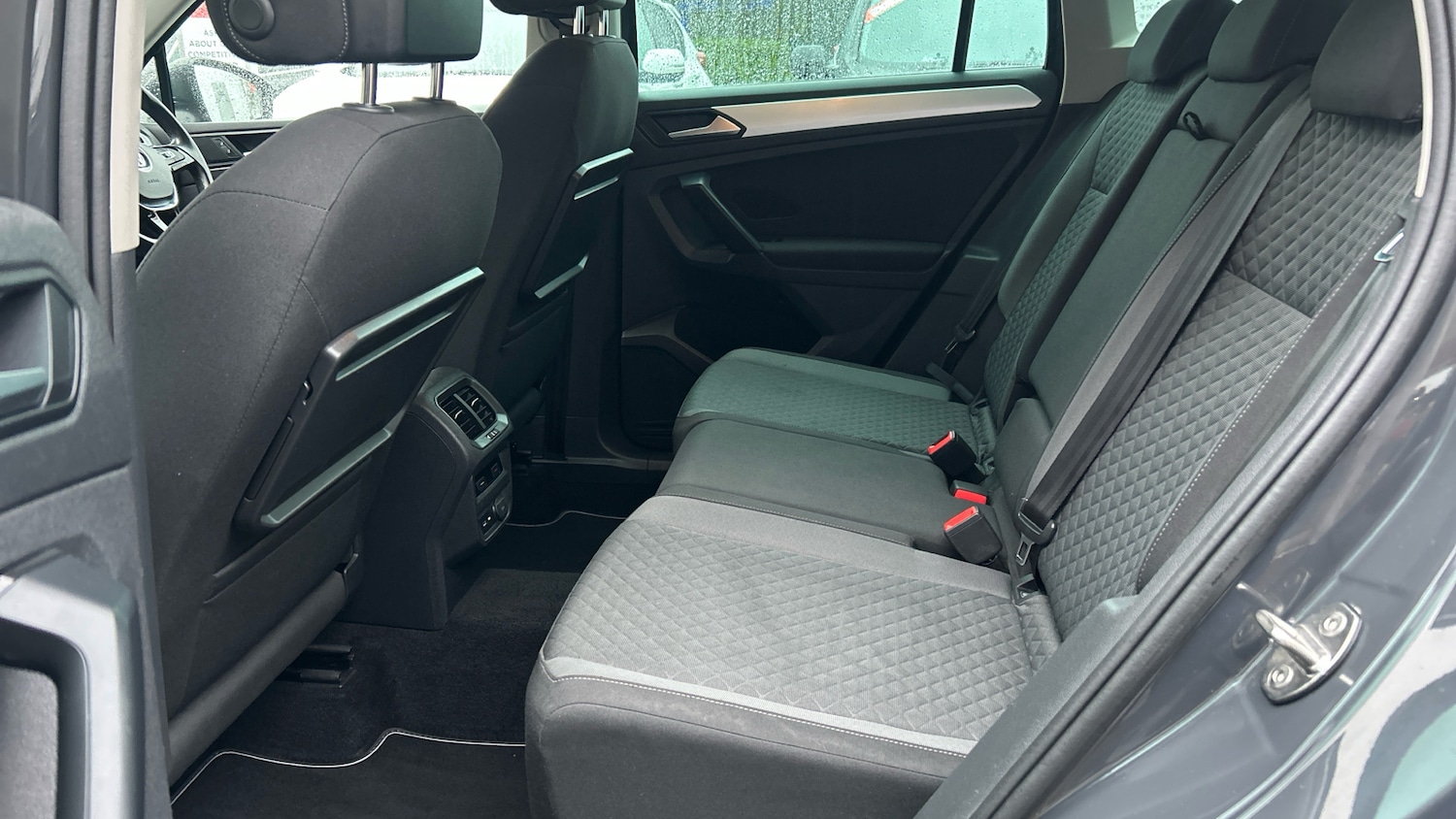 Used Volkswagen Tiguan 2018 for sale - 76541691: Photo 16