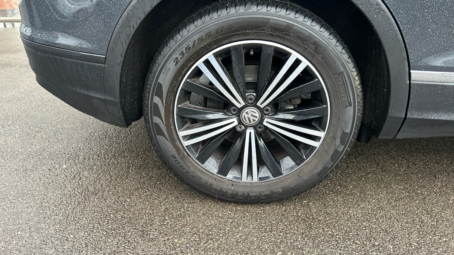 Used Volkswagen Tiguan 2018 for sale - 76541691: Photo 38