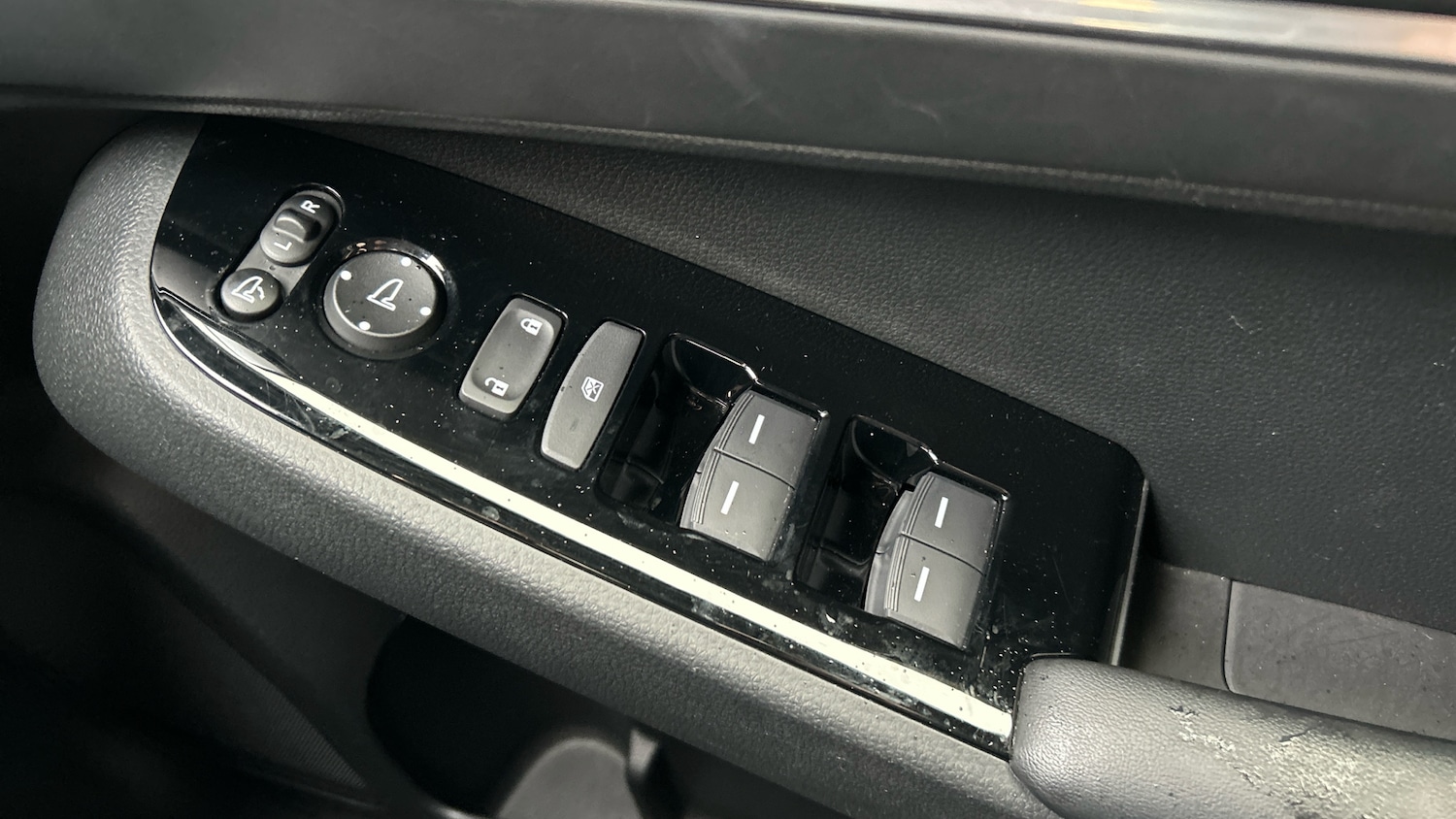 Used Honda HR-V 2023 for sale - 77528469: Photo 34