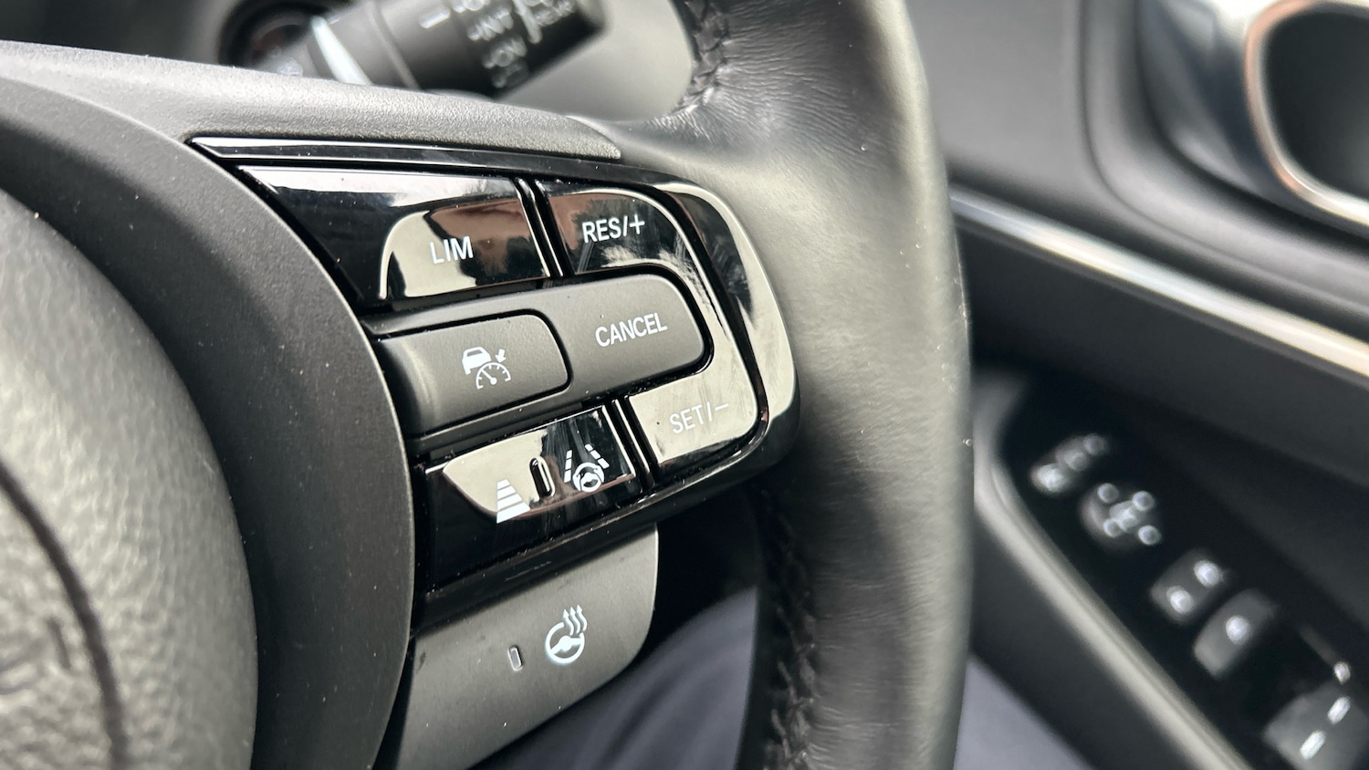 Used Honda HR-V 2023 for sale - 77528469: Photo 37