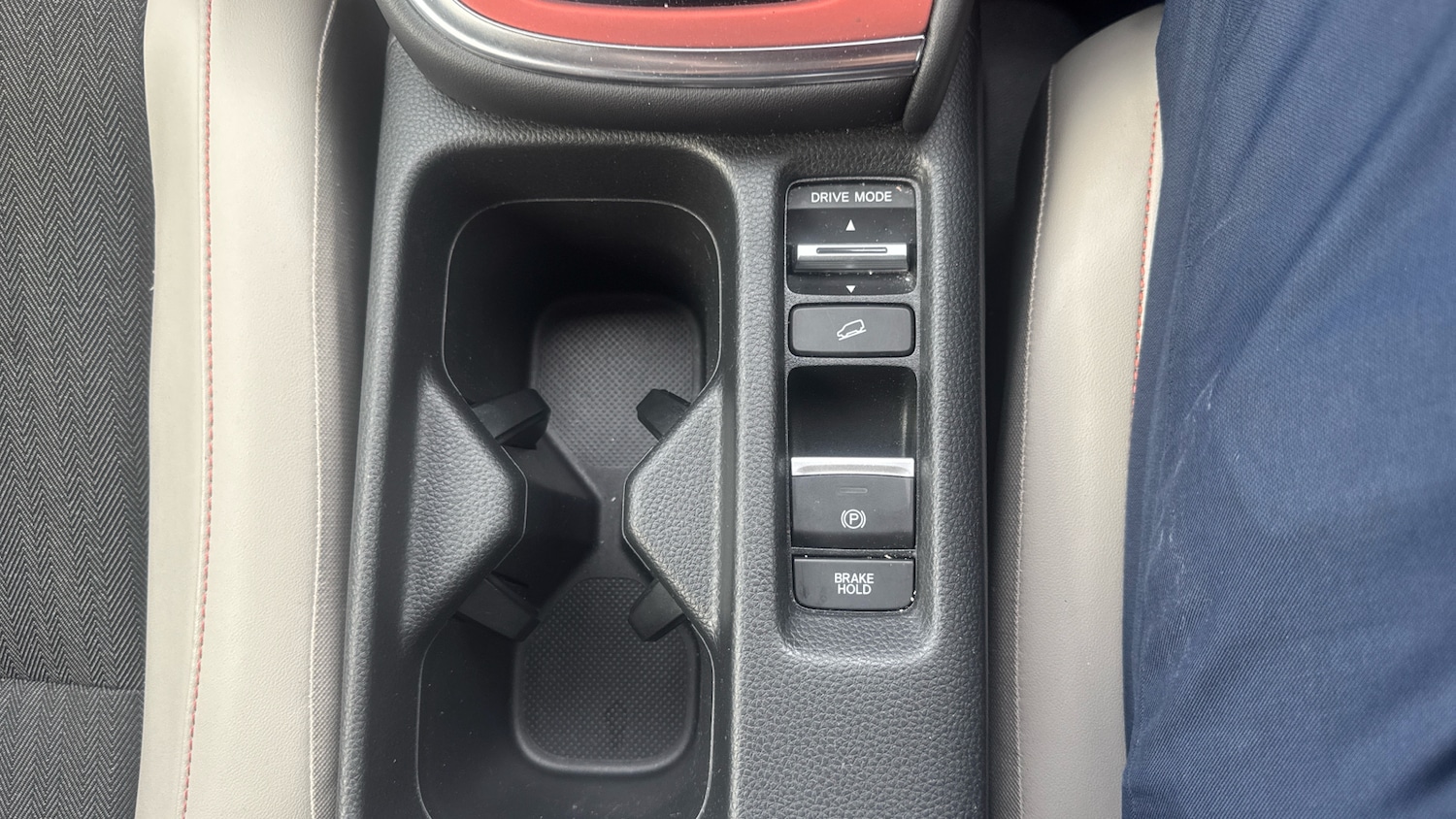 Used Honda HR-V 2023 for sale - 75918299: Photo 21