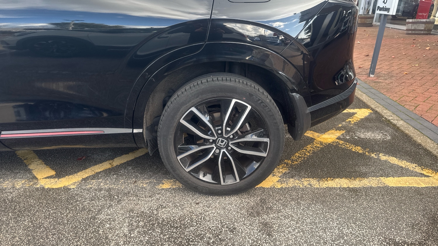 Used Honda HR-V 2023 for sale - 75918299: Photo 35