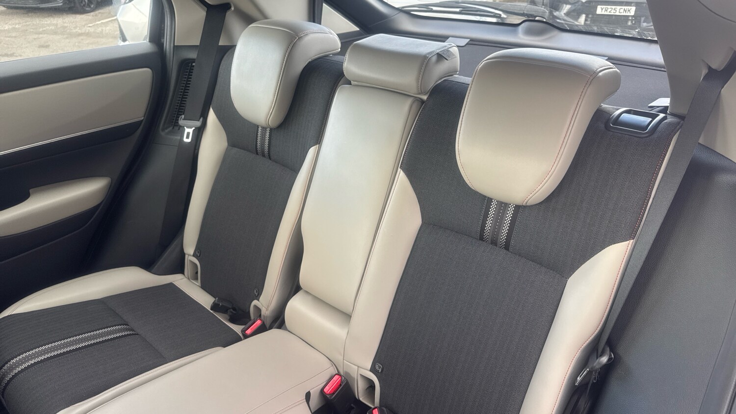 Used Honda HR-V 2023 for sale - 75918299: Photo 8