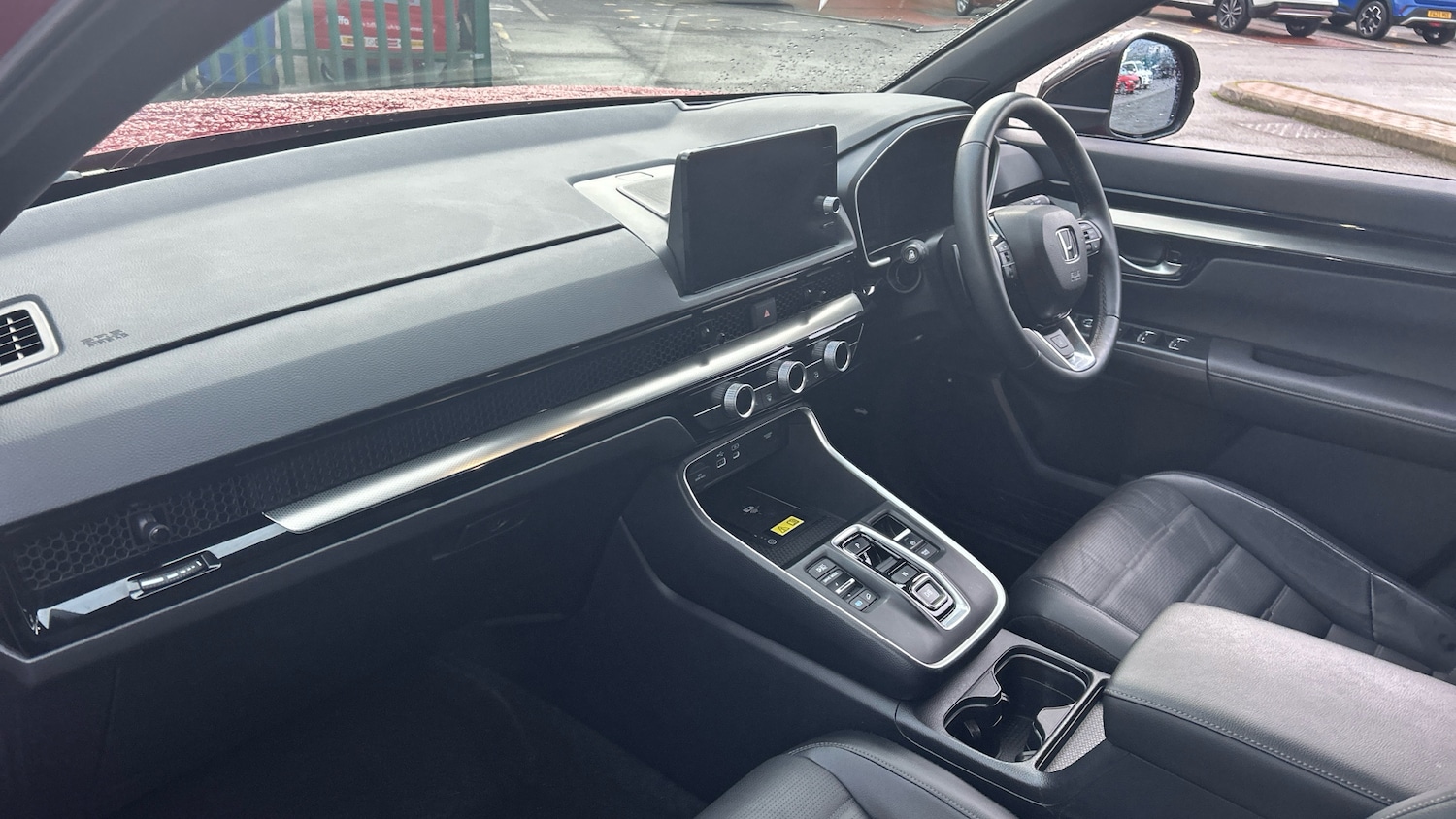 Used Honda CR-V 2024 for sale - 77207323: Photo 2