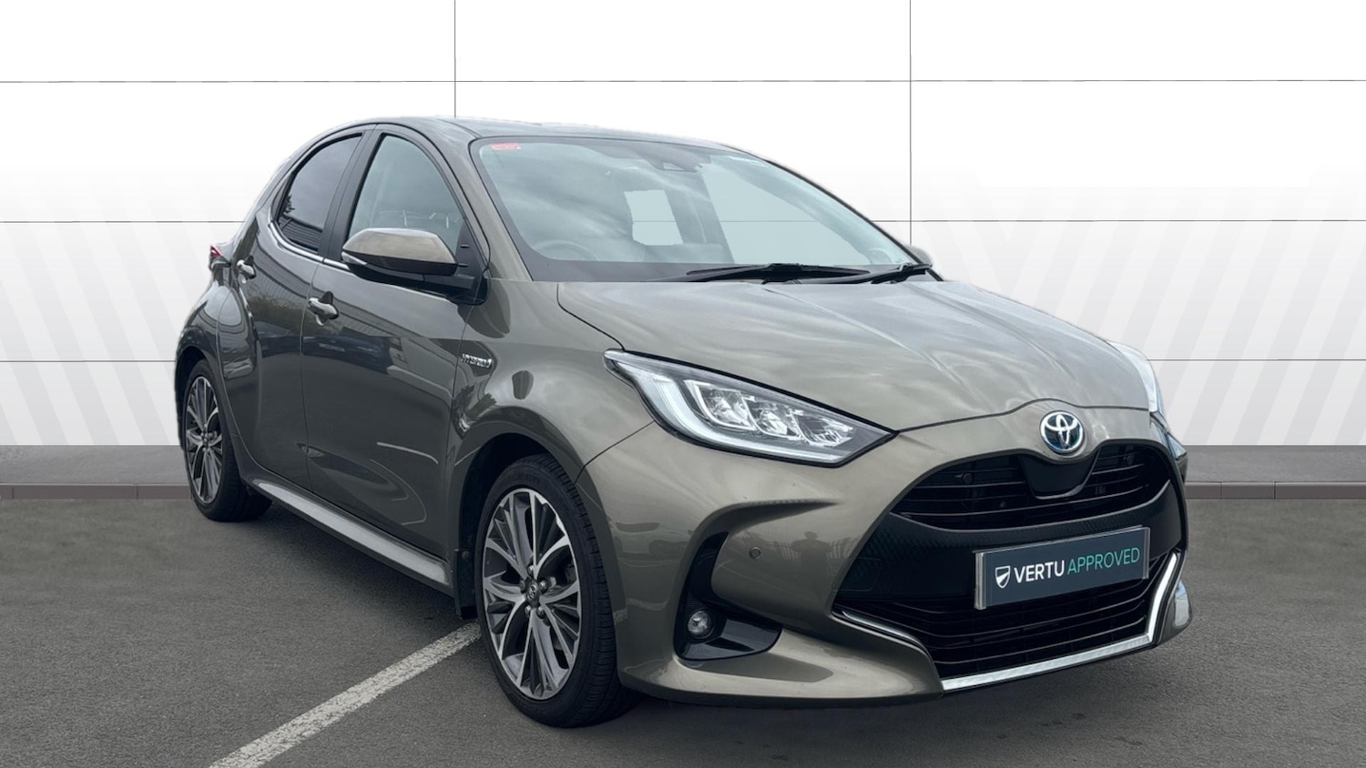 Used Toyota Yaris 2020 for sale - 76079670: Photo 1