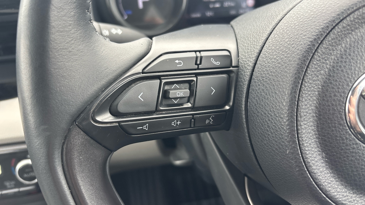 Used Toyota Yaris 2020 for sale - 76079670: Photo 21