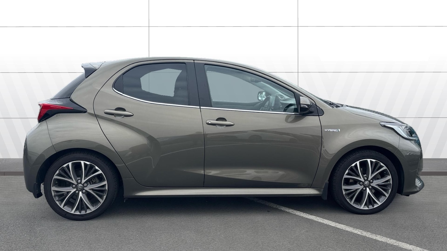 Used Toyota Yaris 2020 for sale - 76079670: Photo 5